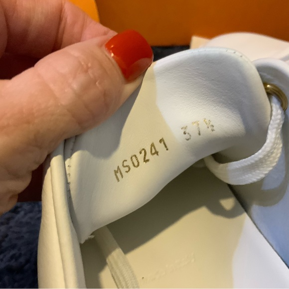 💯 AUTHENTIC Louis Vuitton *EXCELLENT COND* Front Row Sneakers w/ LV Print. - Picture 3 of 11